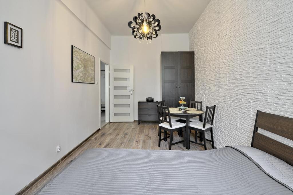 Apartament W Centrum :) Krakau Exterior foto
